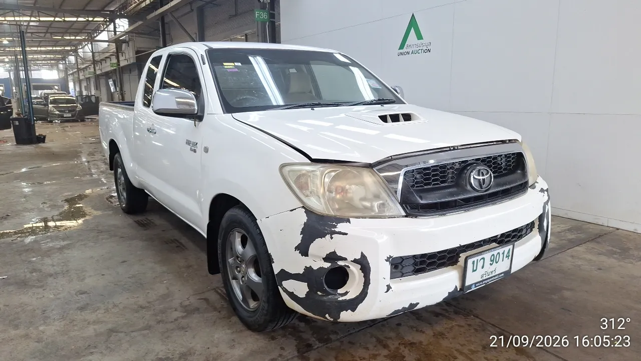 2010 Toyota Hilux Vigo – 2