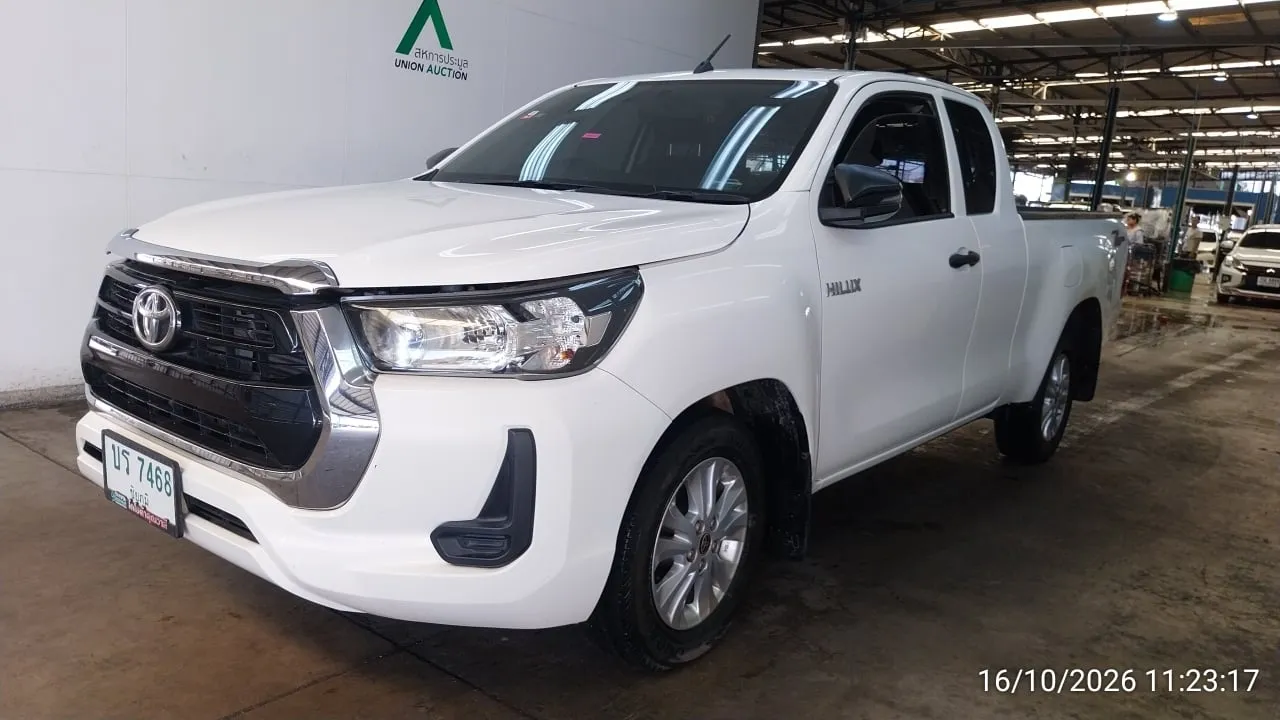 2021 Toyota Hilux Revo – 3