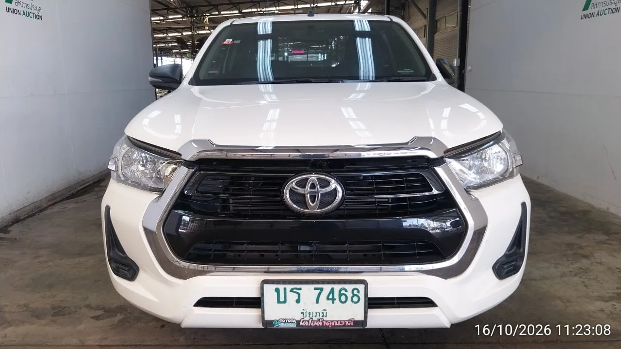 2021 Toyota Hilux Revo – 1