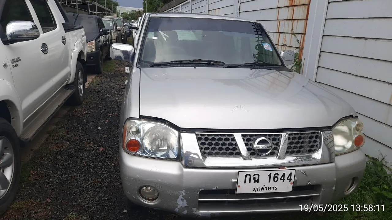 2003 Nissan Frontier – 1