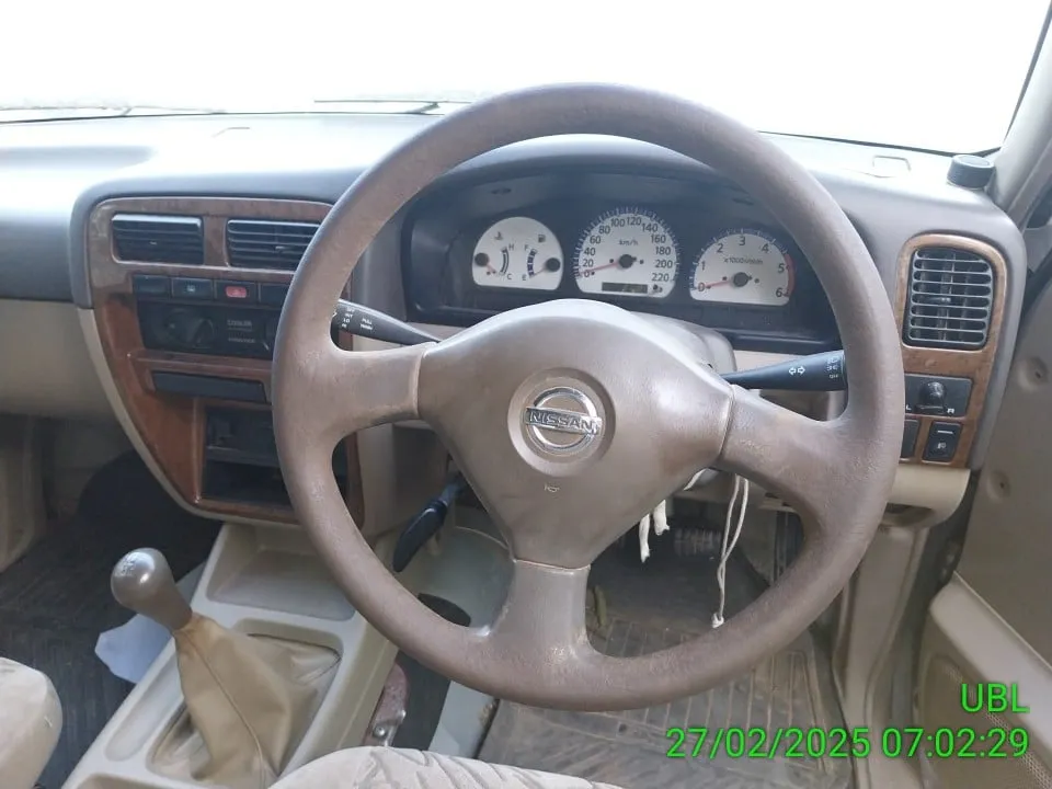 2003 Nissan Frontier – 7