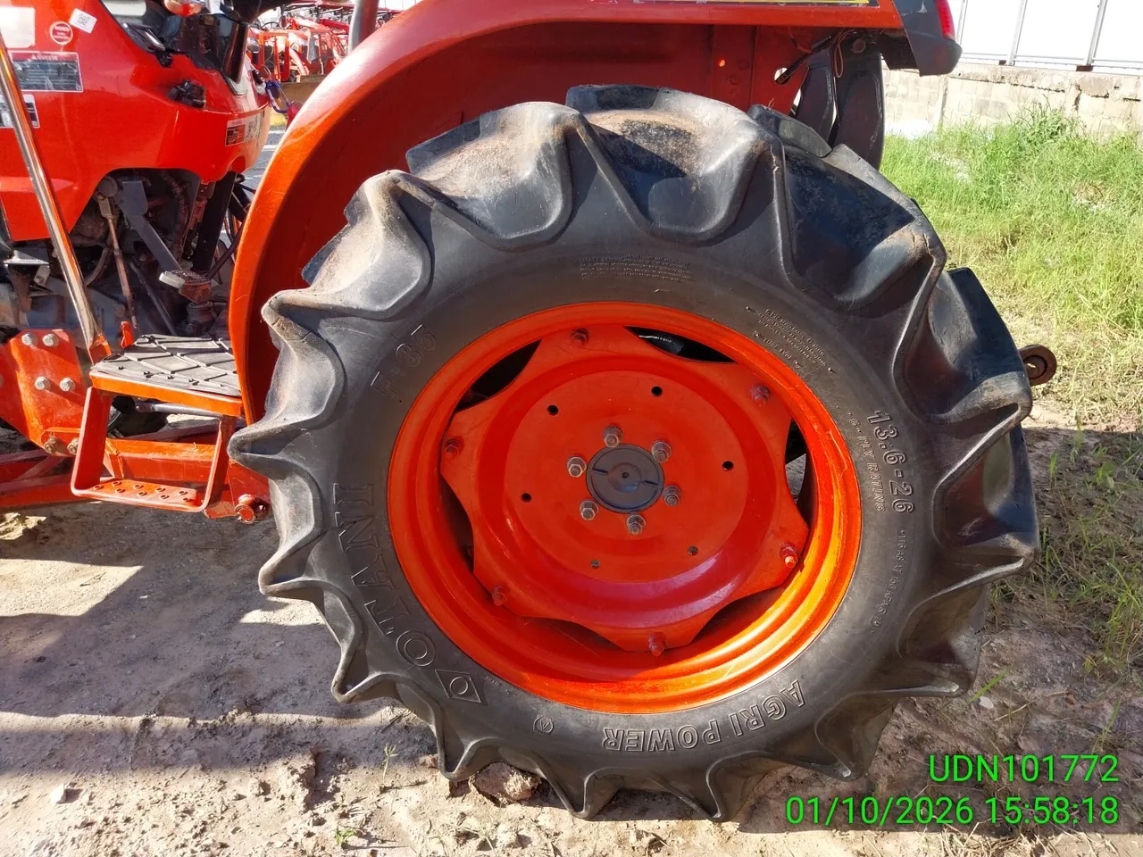 2022 Kubota L5018SP – 9