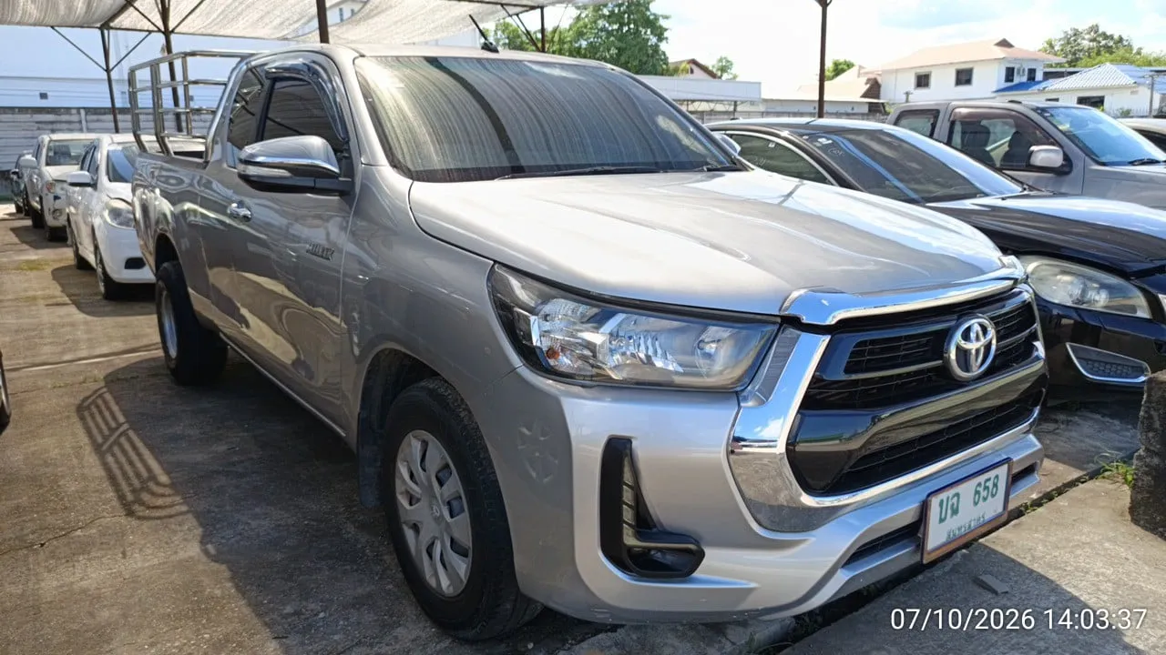 2016 Toyota Hilux Revo – 6