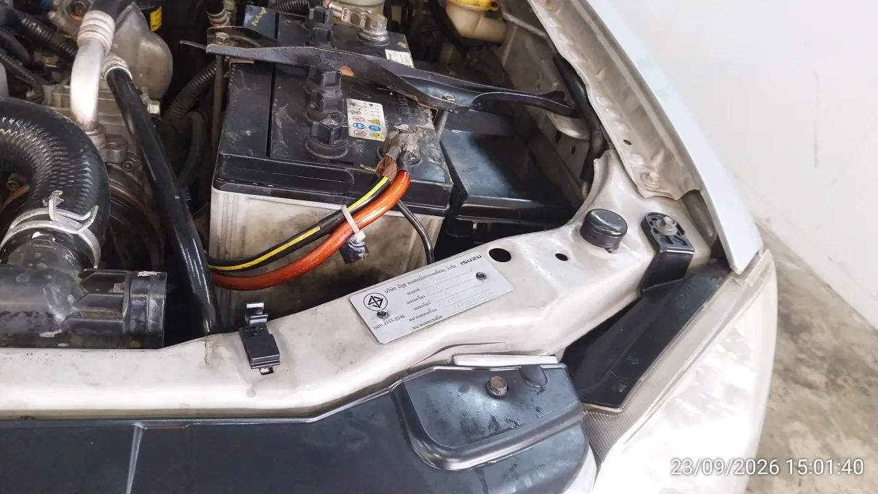 2011 Isuzu D-Max – 6