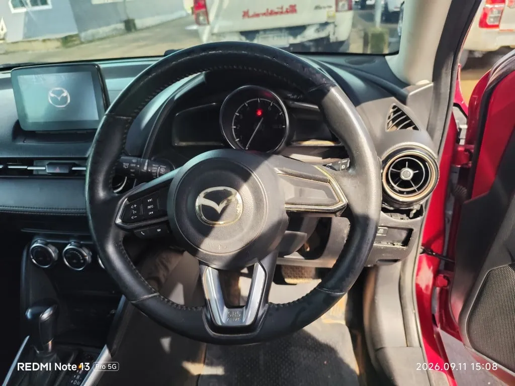 2017 Mazda Mazda2 – 11