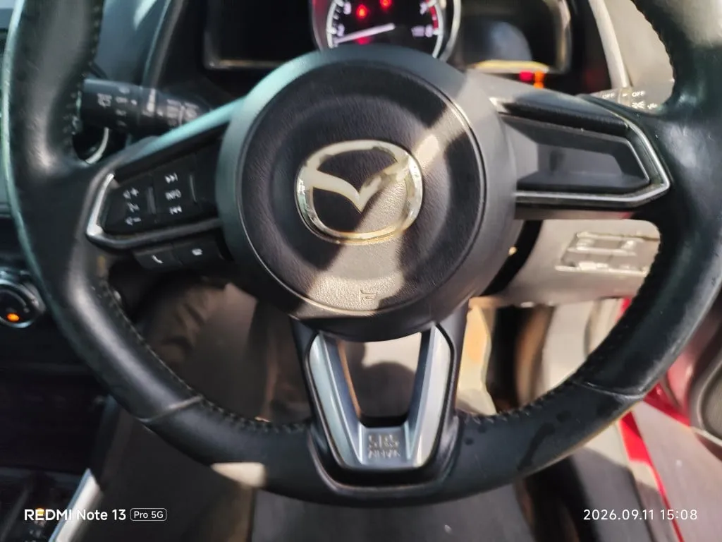 2017 Mazda Mazda2 – 12