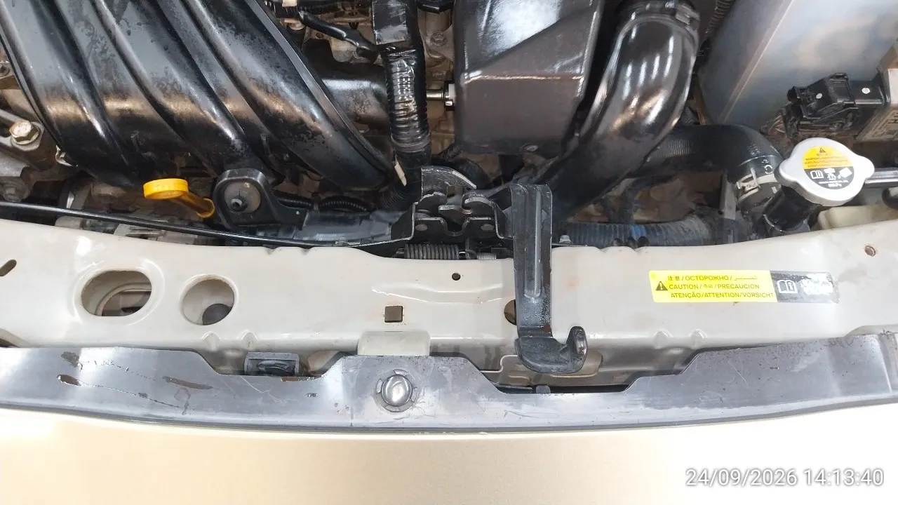 2013 Nissan March – 5