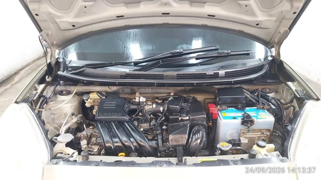 2013 Nissan March – 4