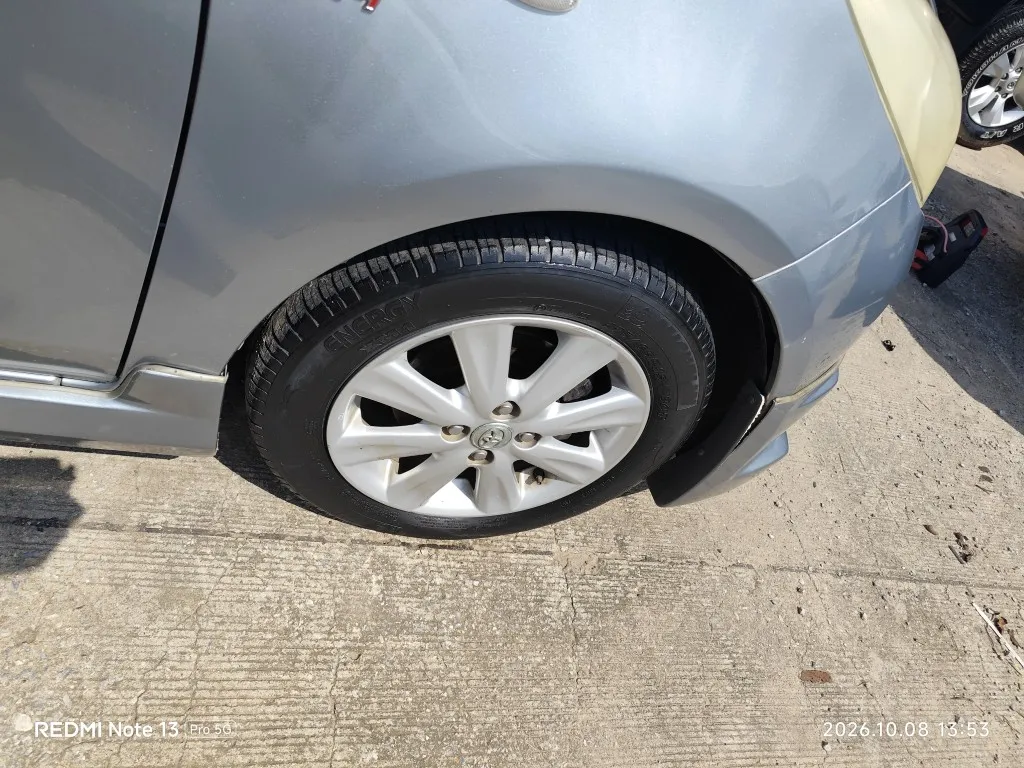 2008 Toyota Yaris – 10