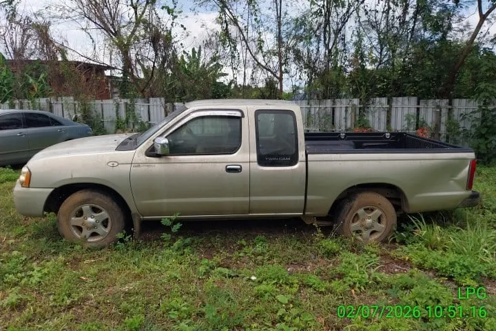 2002 Nissan Frontier – 3