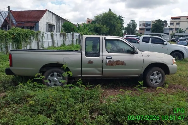 2002 Nissan Frontier – 7