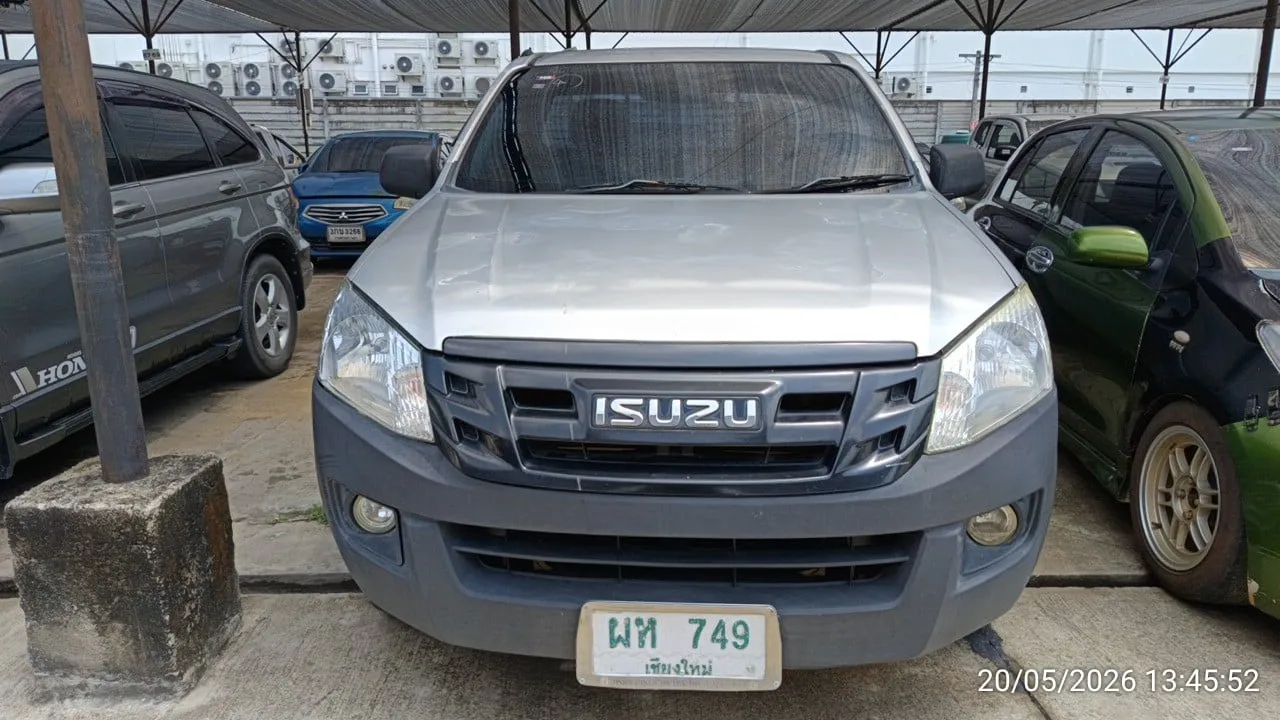 2015 Isuzu D-Max – 1
