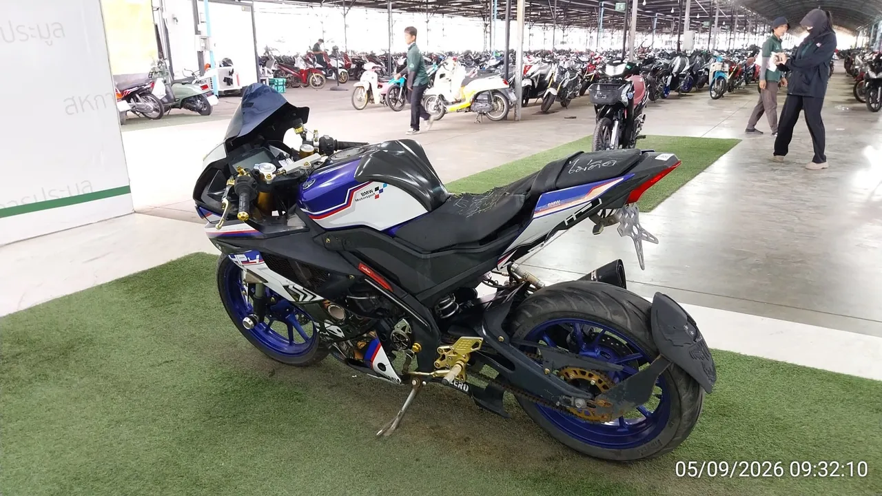 2019 Yamaha YZF-R15 – 6