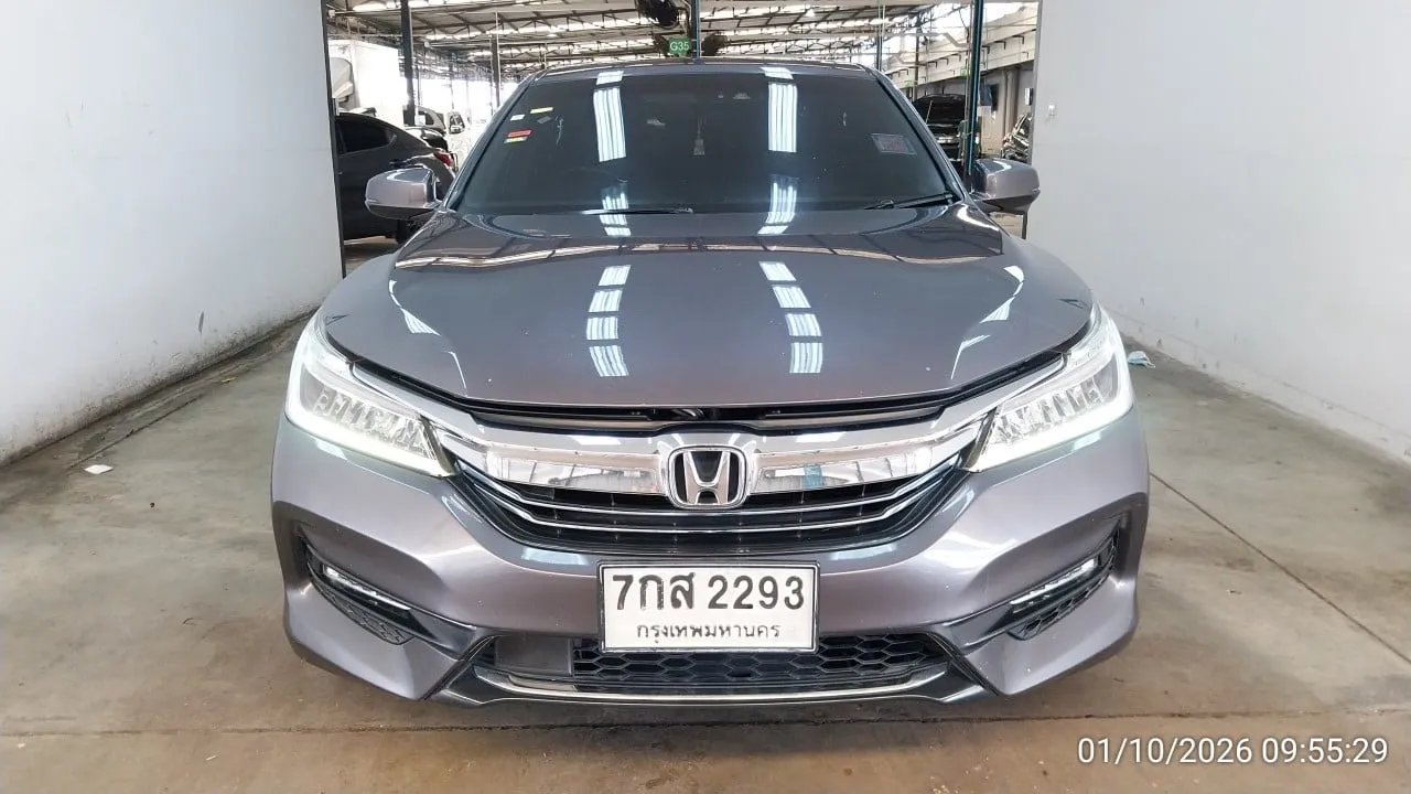 2017 Honda Accord – 1