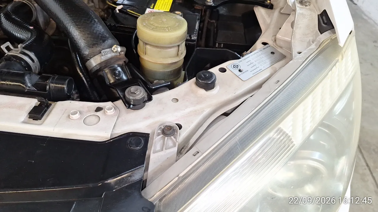 2015 Isuzu D-Max – 6
