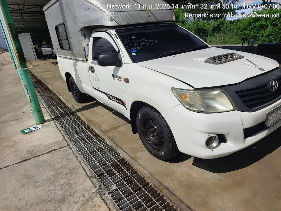2014 Toyota Hilux Vigo – 2