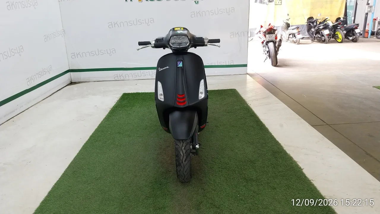 2023 Vespa Sprint – 1