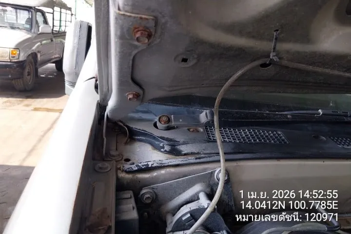1998 Isuzu D-Max – 6