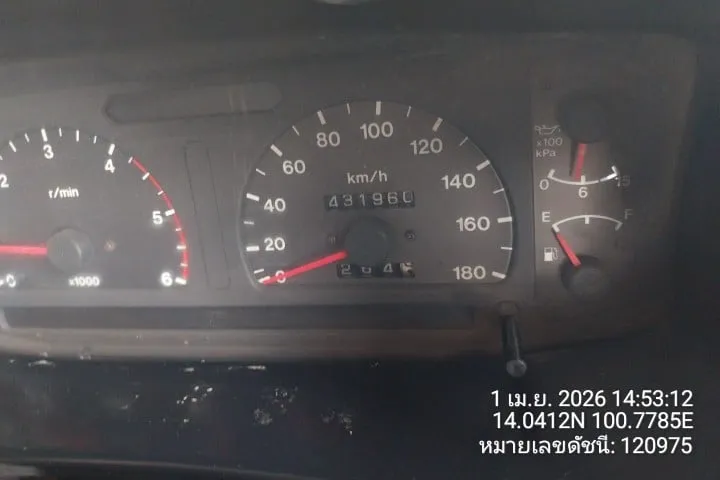 1998 Isuzu D-Max – 10