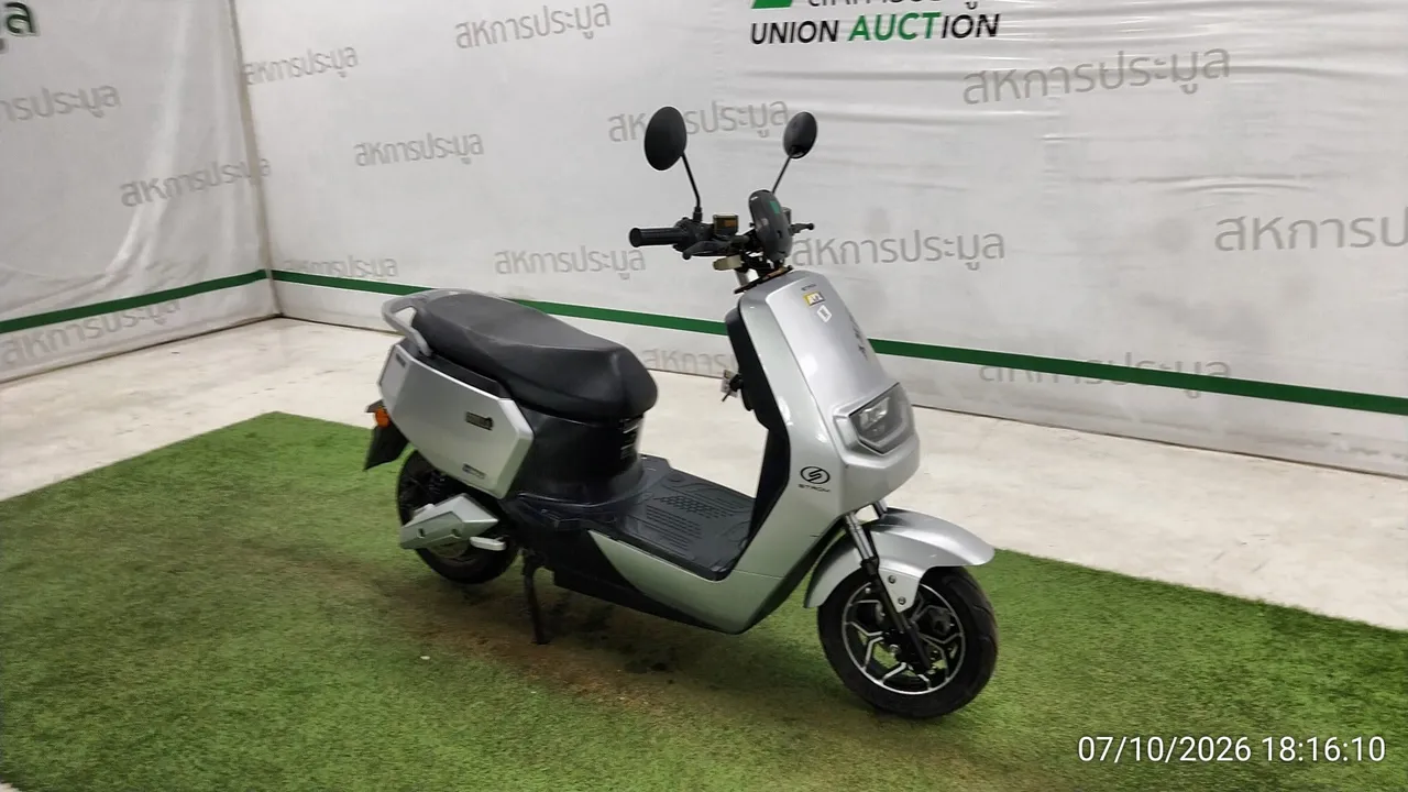 2023 Strom GRL-200L – 2