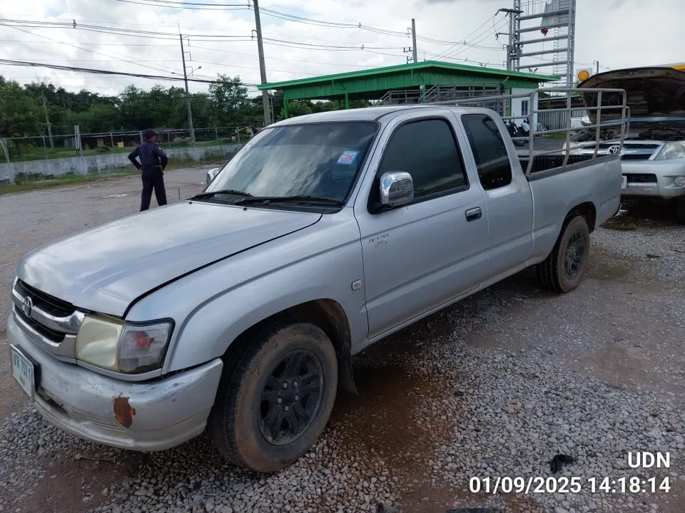 2004 Toyota Hilux Tiger – 2