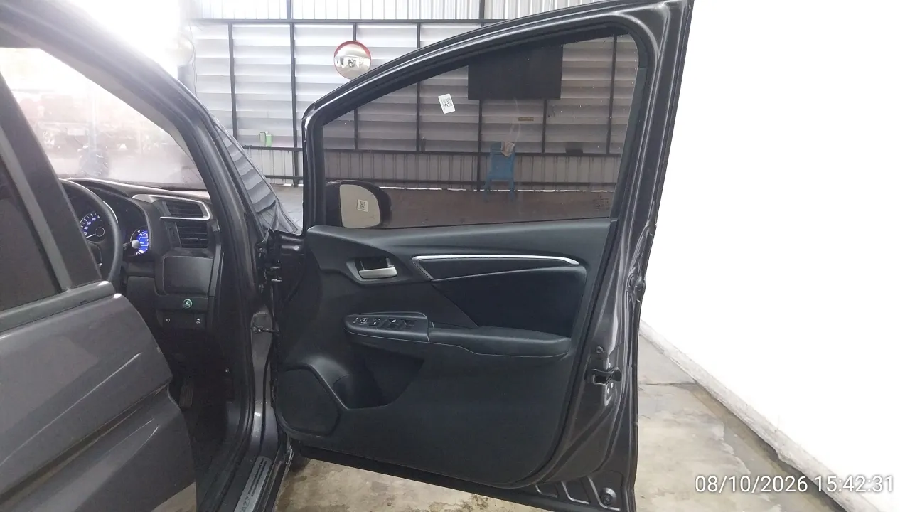 2015 Honda Jazz – 12