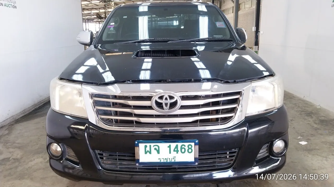 2015 Toyota Hilux Vigo – 1
