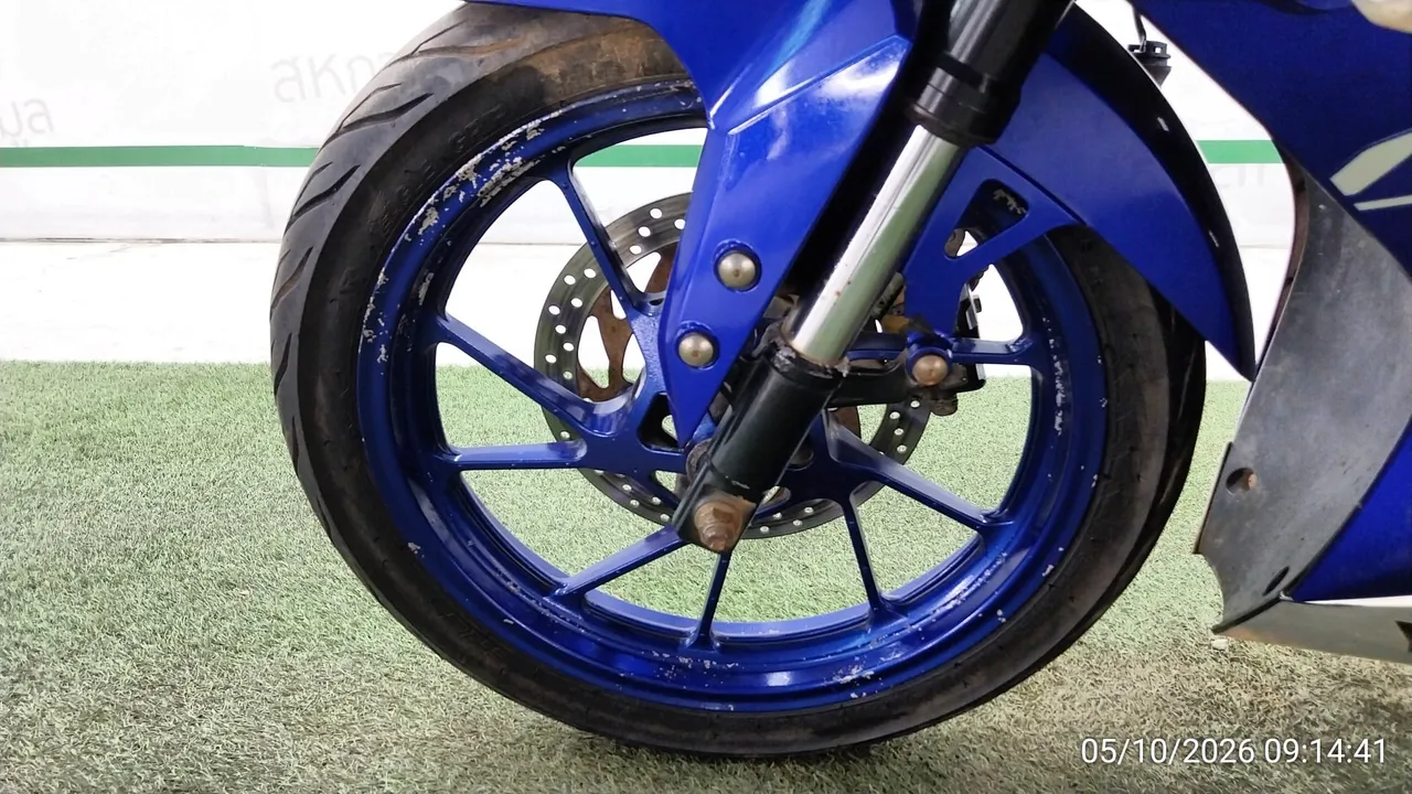 2017 Yamaha YZF-R15 – 9