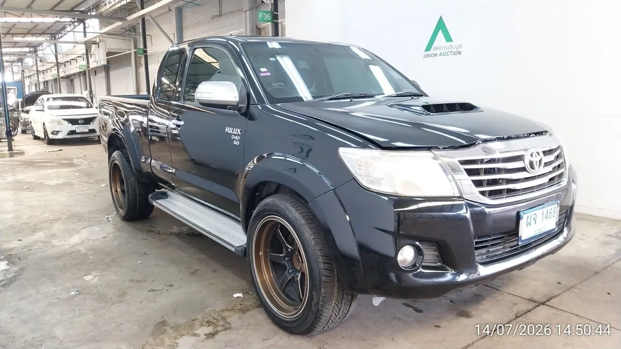 2015 Toyota Hilux Vigo – 2