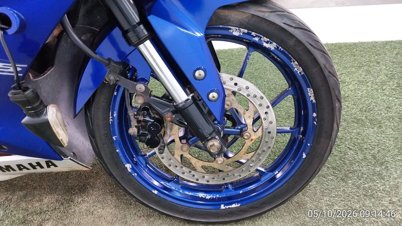 2017 Yamaha YZF-R15 – 10