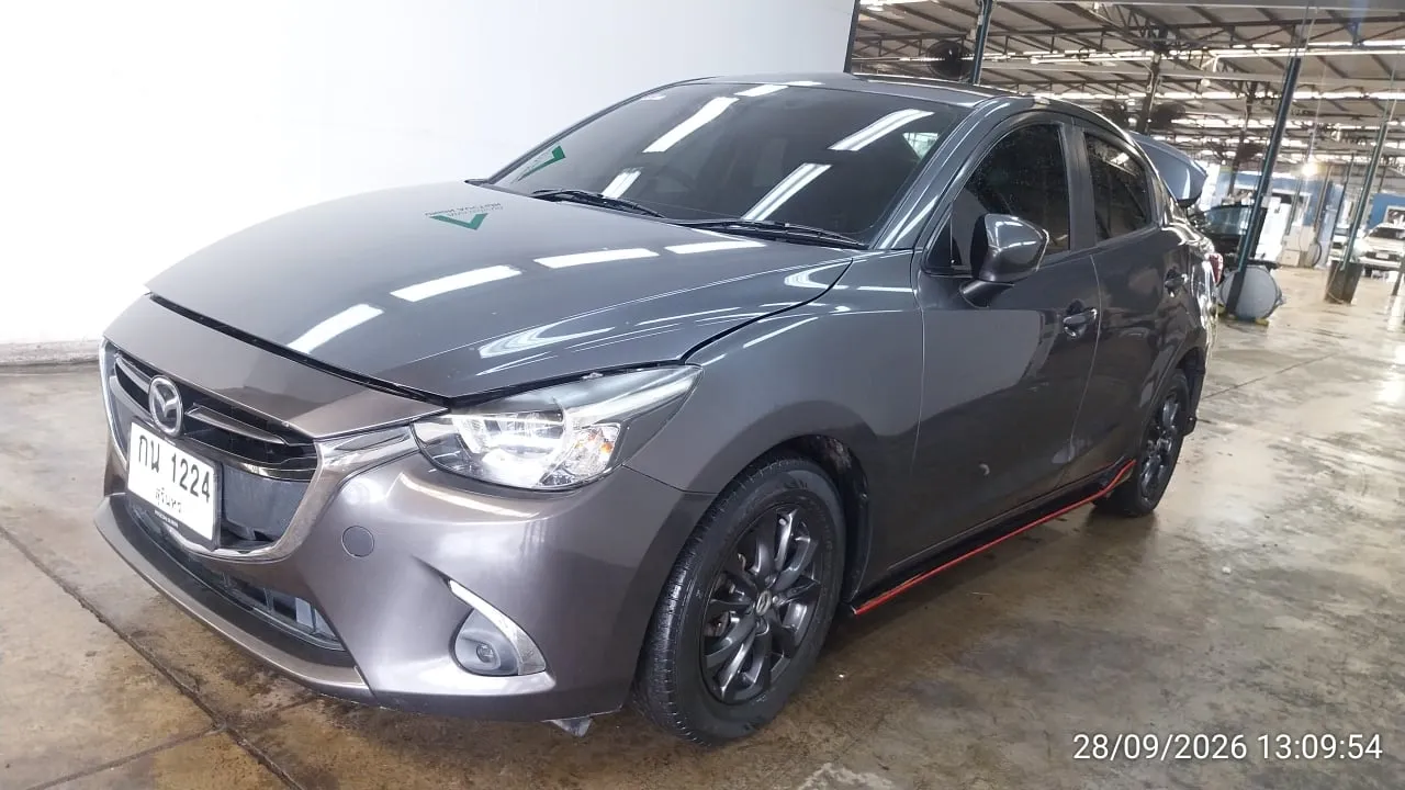 2020 Mazda Mazda2 – 3