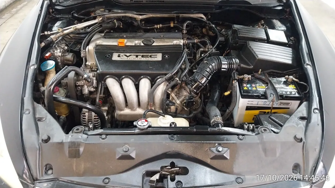2003 Honda Accord – 4