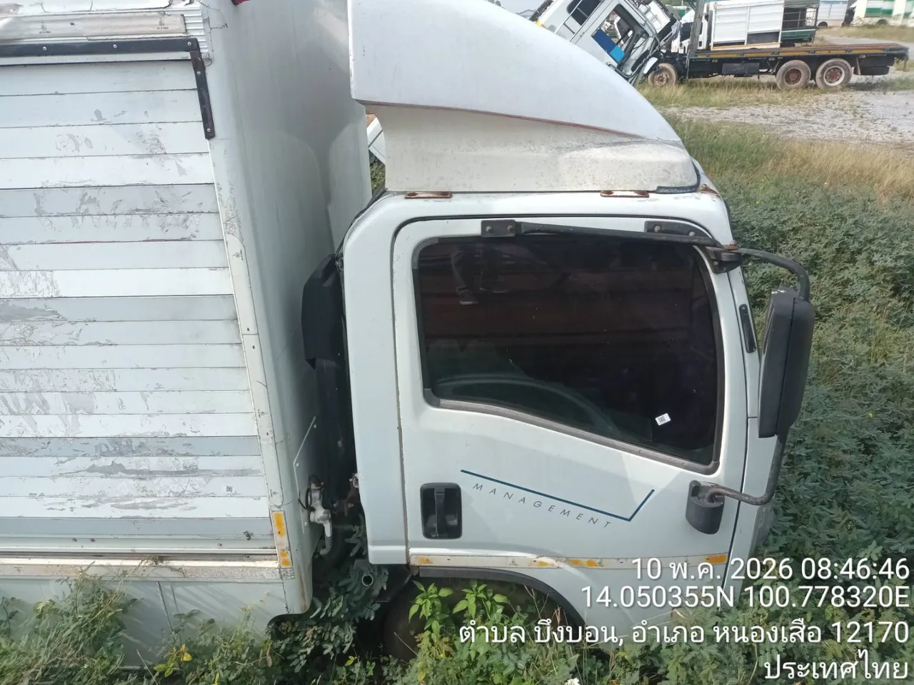 2011 Isuzu NMR – 5