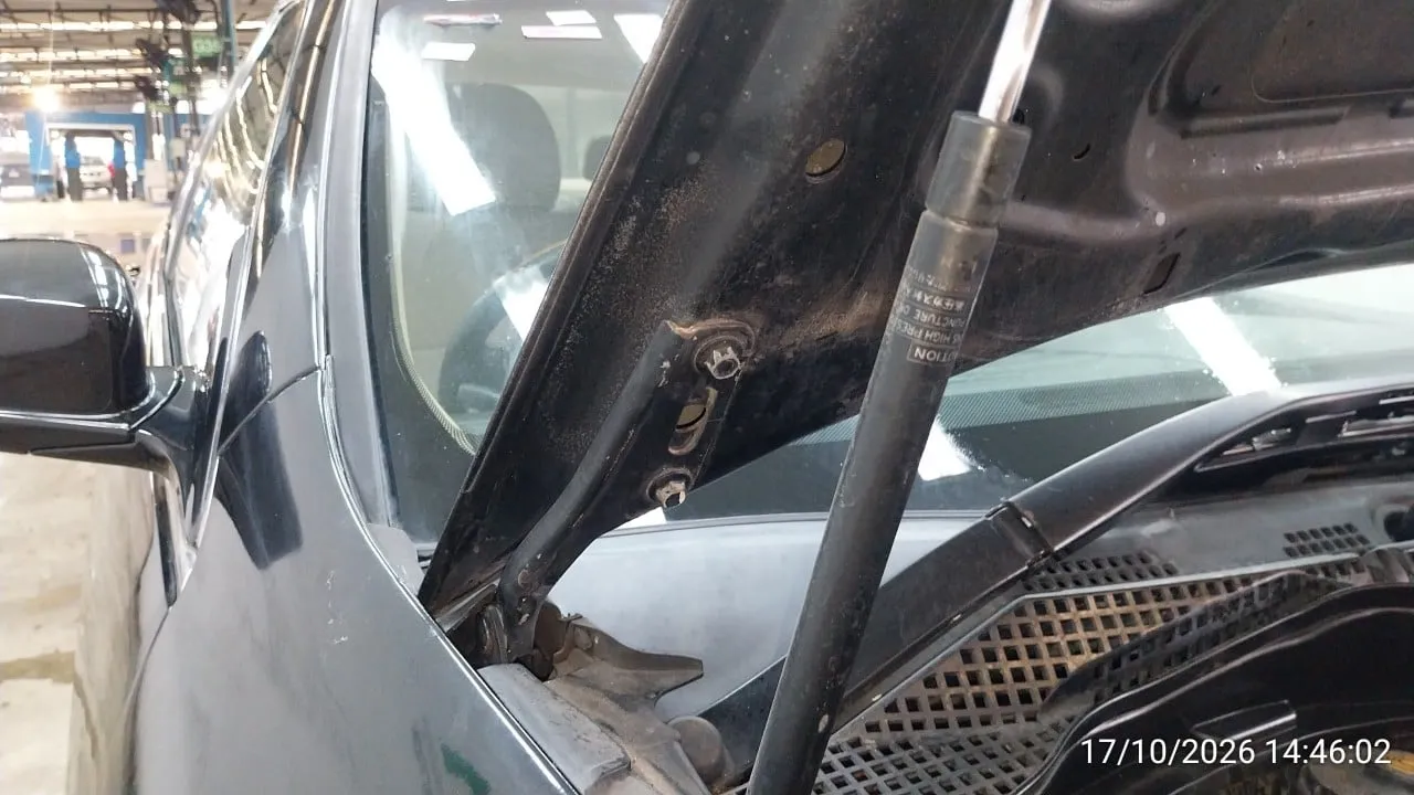 2003 Honda Accord – 10