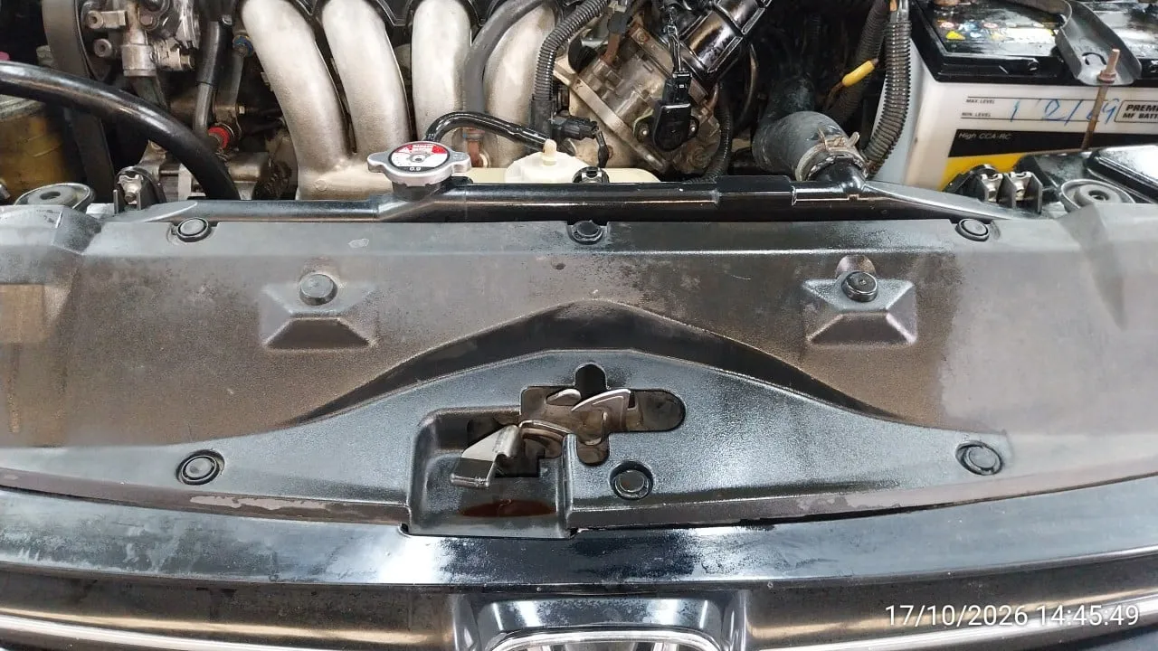 2003 Honda Accord – 5