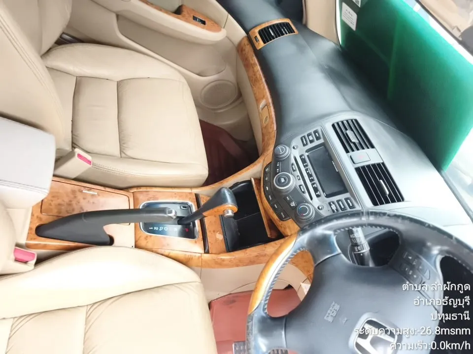 2005 Honda Accord – 10