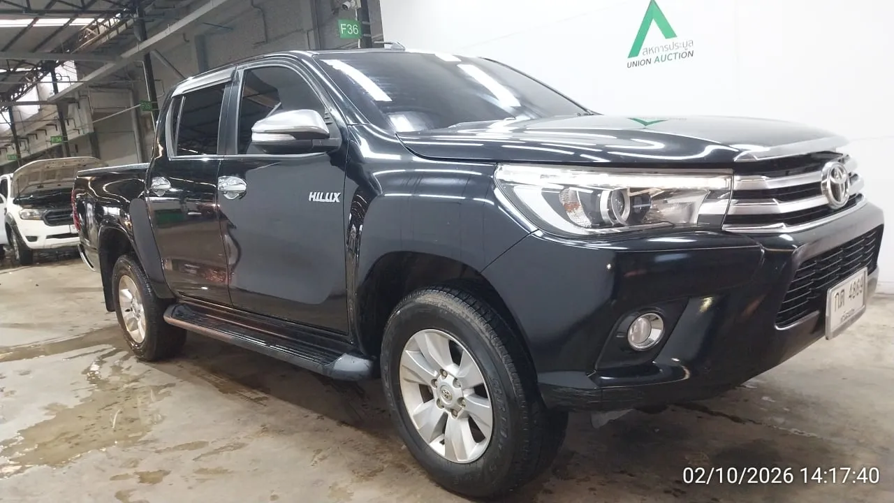 2016 Toyota Hilux Revo – 2
