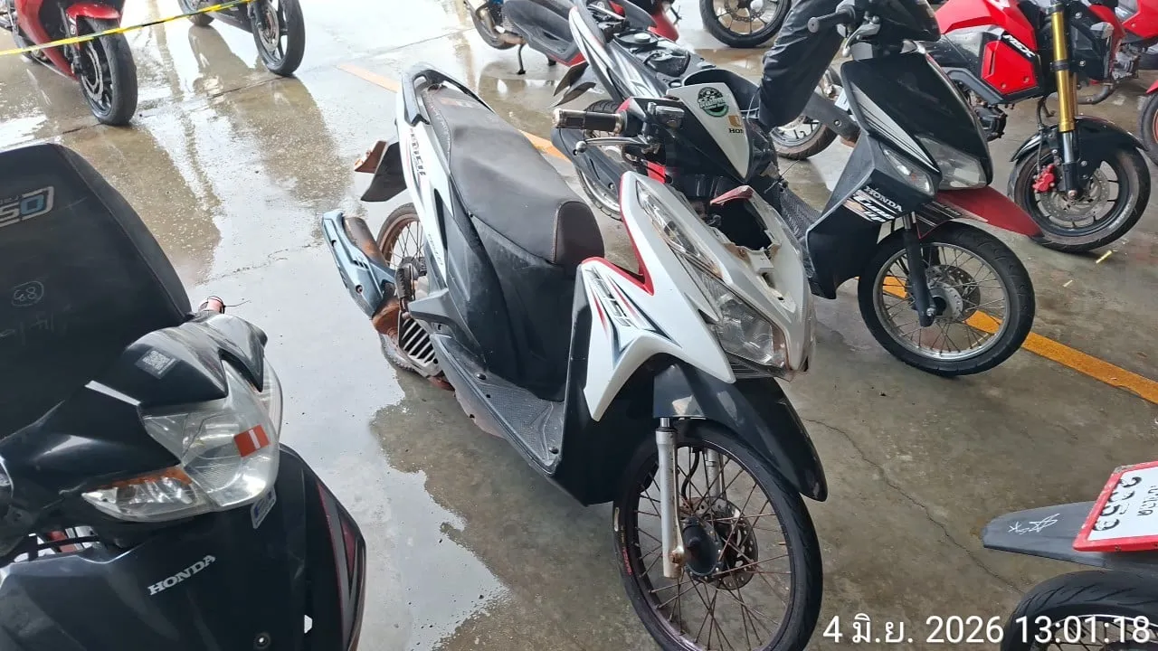 2013 Honda Click – 10