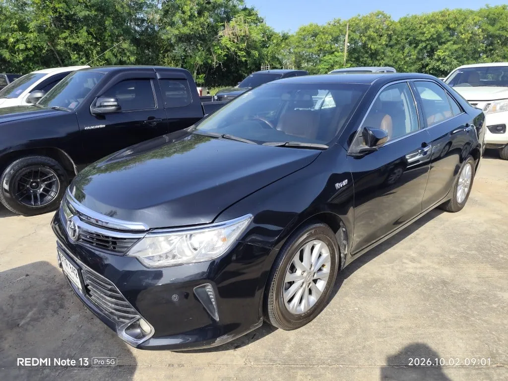 2017 Toyota Camry – 6
