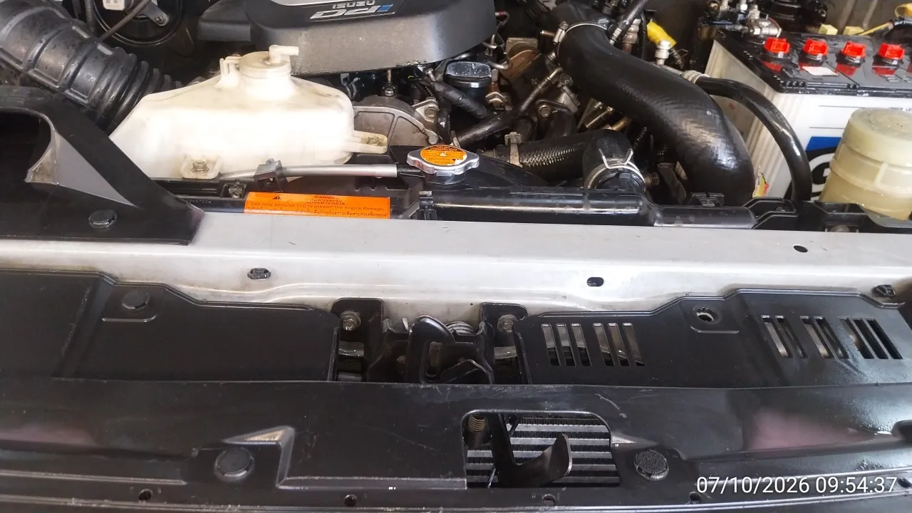 2020 Isuzu D-Max – 5