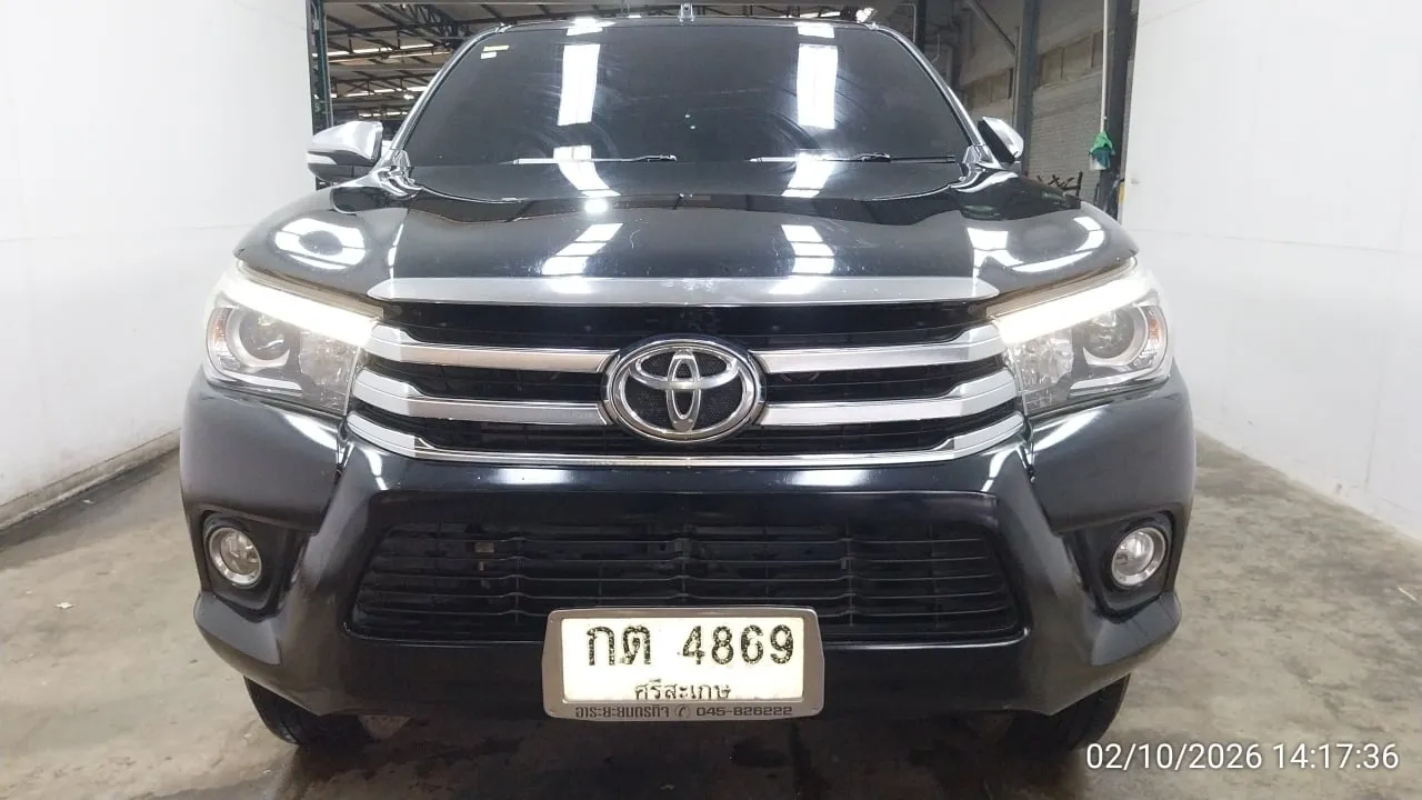2016 Toyota Hilux Revo – 1