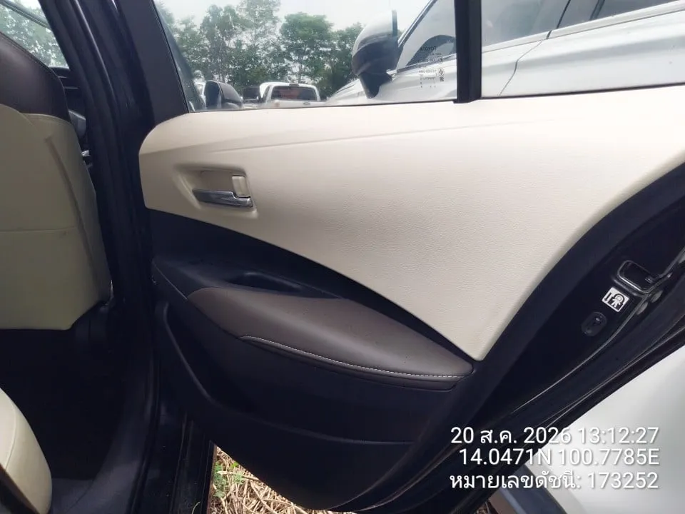 2019 Toyota Corolla Altis – 10