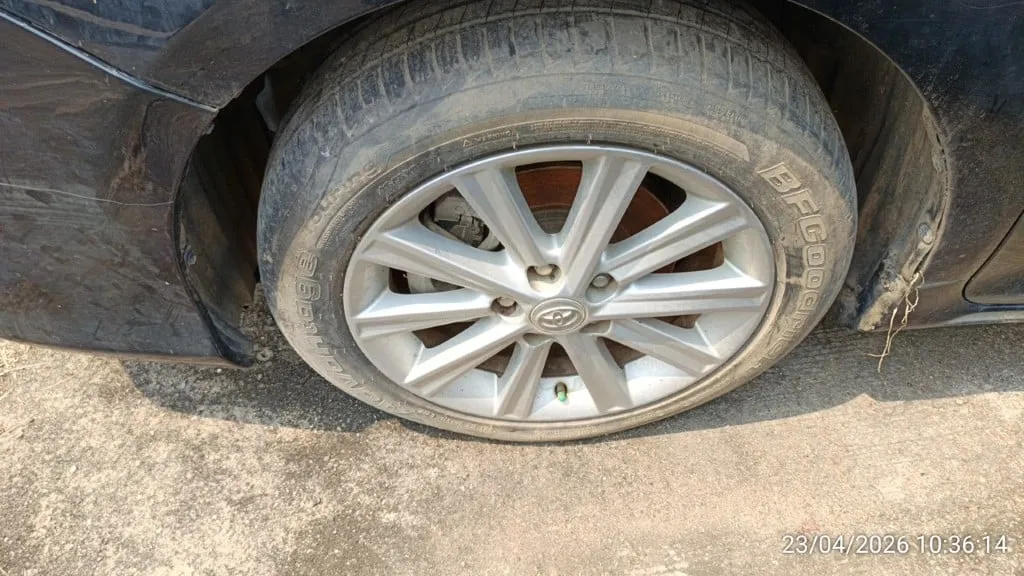 2013 Toyota Camry – 9
