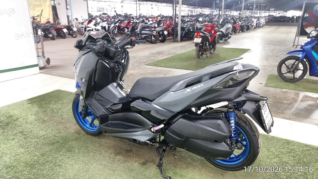 2020 Yamaha X-Max – 6