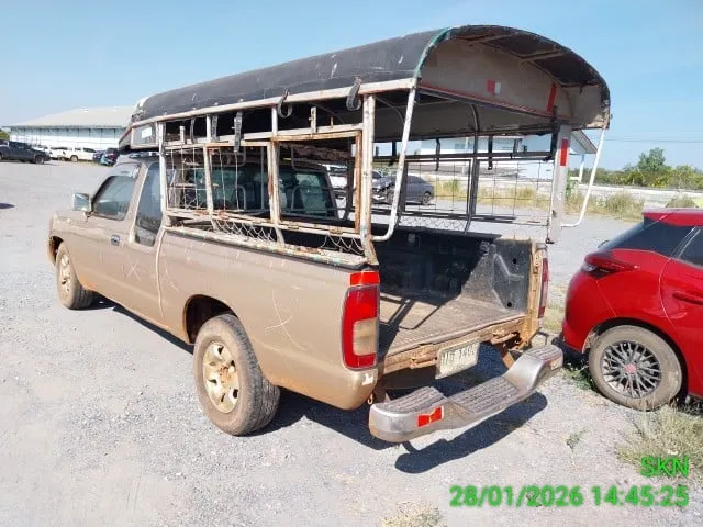 2006 Nissan Frontier – 4