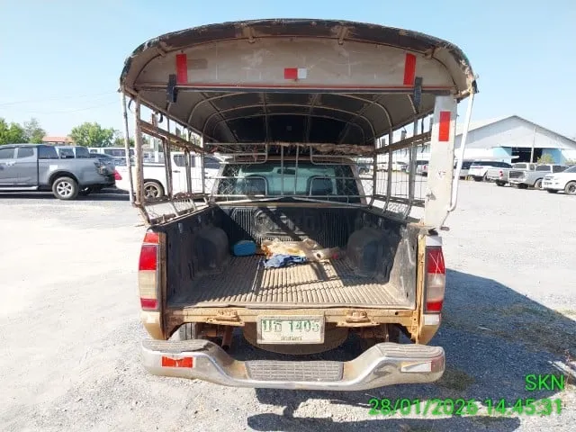 2006 Nissan Frontier – 5