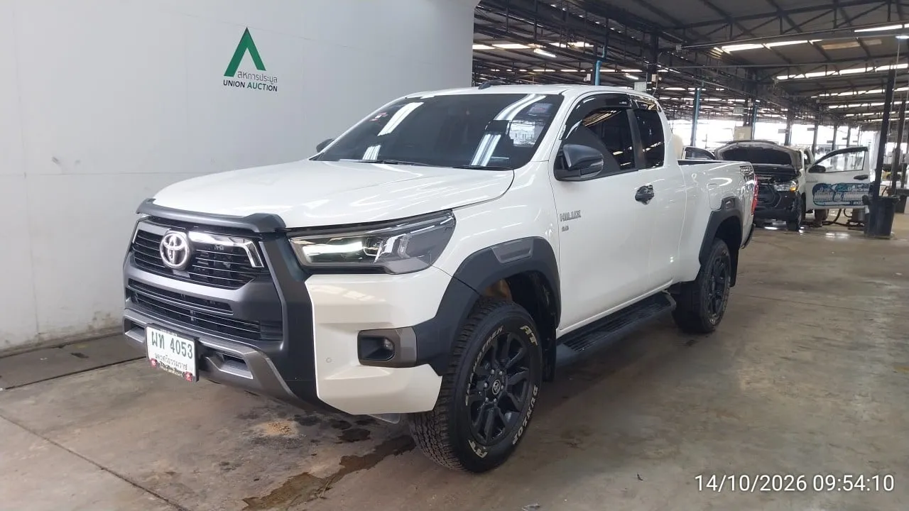 2021 Toyota Hilux Revo – 3