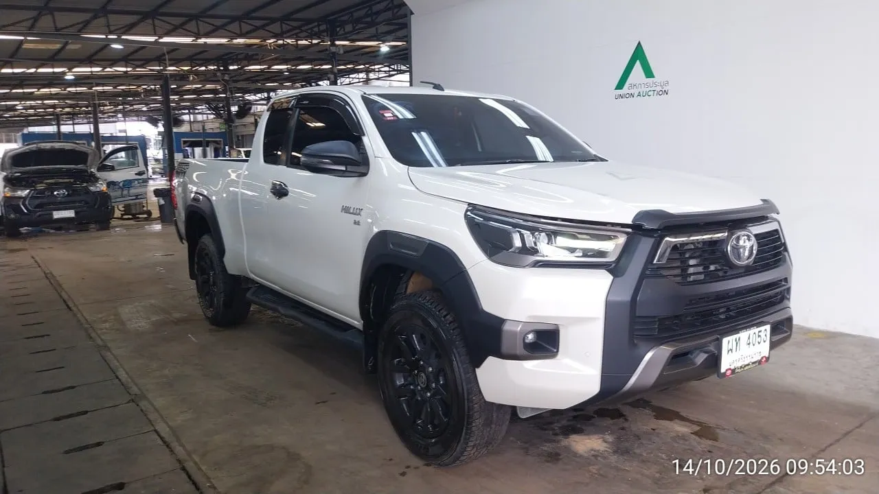 2021 Toyota Hilux Revo – 2