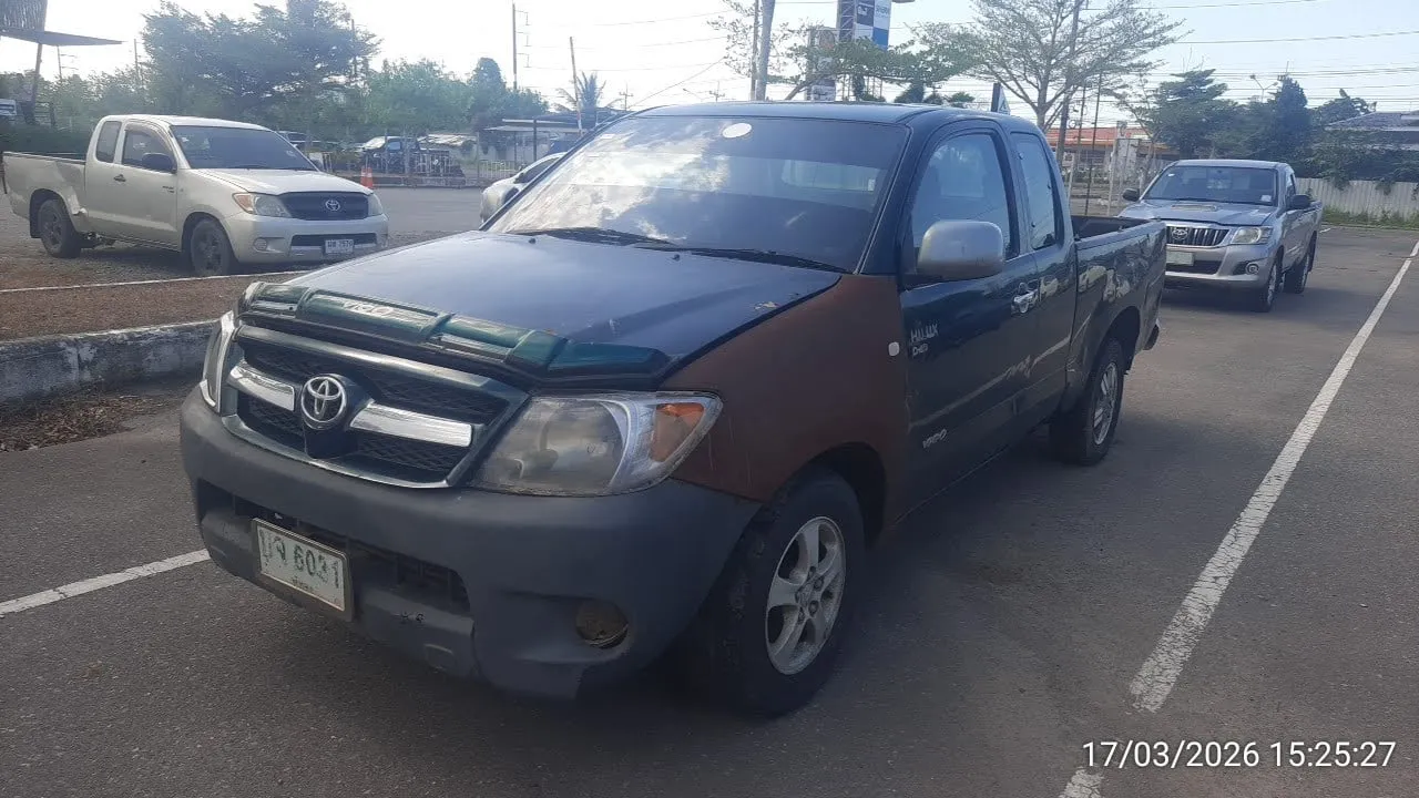2005 Toyota Hilux Vigo – 3
