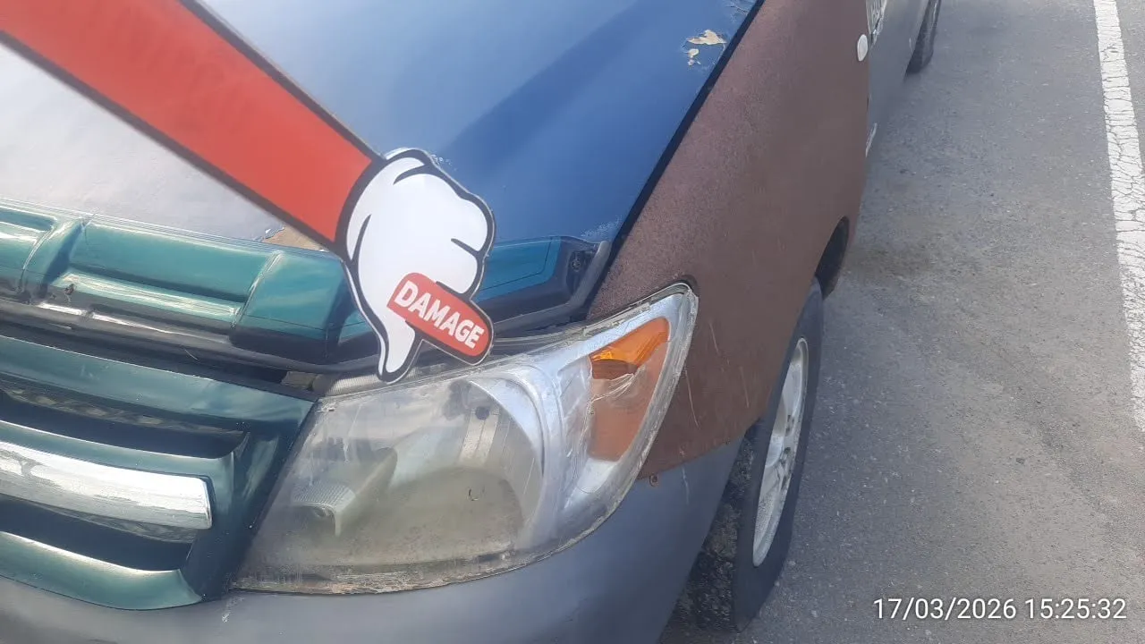 2005 Toyota Hilux Vigo – 4